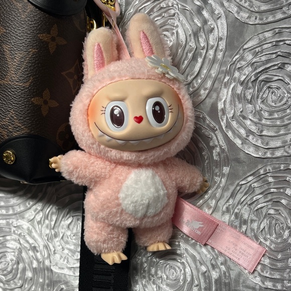 POP MART Accessories - Pop Mart The Monster Makoko Close to Sweet Labubu